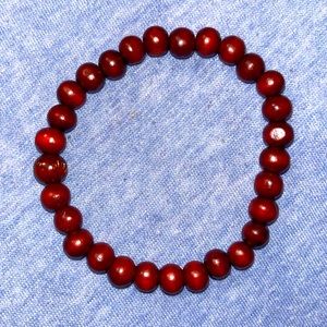 Brownish/ Auburn Bracelet *BRAND NEW / NEVER WORN (only in these pics to try on)